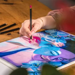 Derwent Chromaflow Pencils - Set Of 150 - FREE Set Of 2 Blender Pens -Painting Tool Shop Chromaflow Set 48 2 7959c94c efab 4c51 a04c 88c19df72e9c